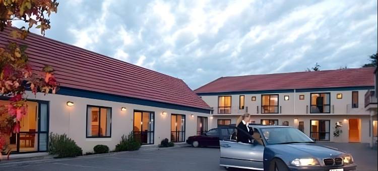 布什庭苑汽车旅馆(Bush Inn Court Motel)图片