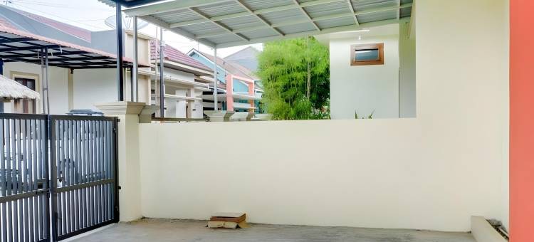 RedDoorz Syariah @Galliano Homestay Bukittinggi图片