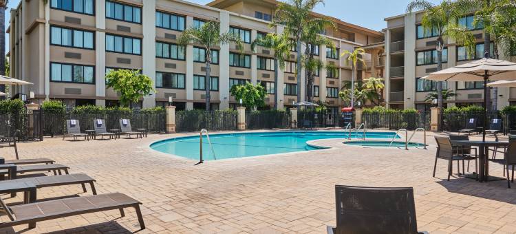 布埃纳帕克希尔顿逸林酒店及度假村(DoubleTree by Hilton Buena Park)图片