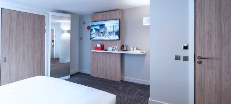 弗利特智选假日酒店(Holiday Inn Express Fleet)图片