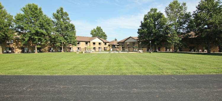 温德姆法明顿贝蒙特酒店(Baymont Inn and Suites by Wyndham Farmington, MO)图片