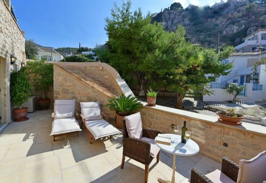 Angelica Traditional Boutique Hotel Hotel Overview