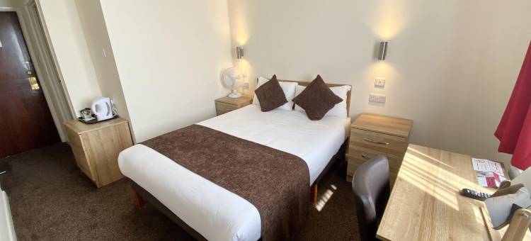 布列塔尼亚拉斯山酒店(Russ Hill Hotel)图片