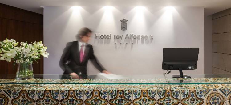 雷伊阿方索十酒店(Hotel Rey Alfonso X)图片