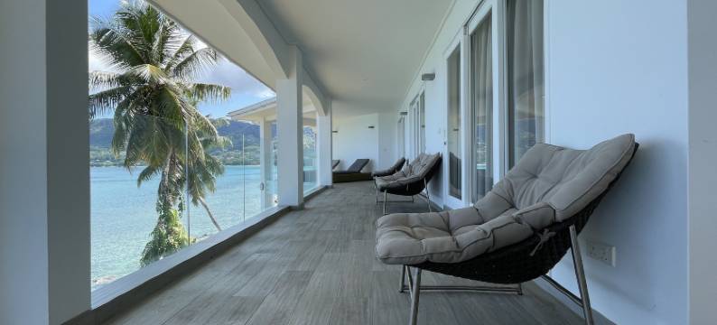 瓦隆恩得海边别墅酒店(VallonEnd Beachfront Villa with Excellent View)图片