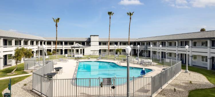 希尔顿Spark酒店 圣纳拉 I-5(Spark by Hilton Santa Nella)图片