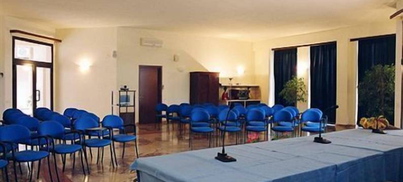 伯格德格里奥里维酒店(Hotel Borgo Degli Olivi)图片