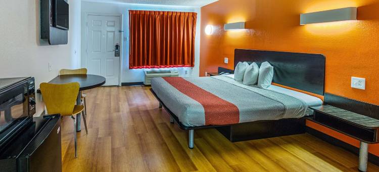 沃克西哈奇6号汽车旅馆(Motel 6 Waxahachie, TX)图片