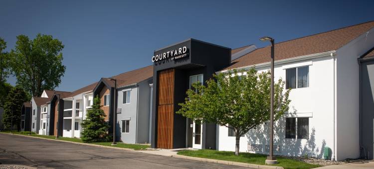 兰辛万怡酒店(Courtyard Lansing)图片