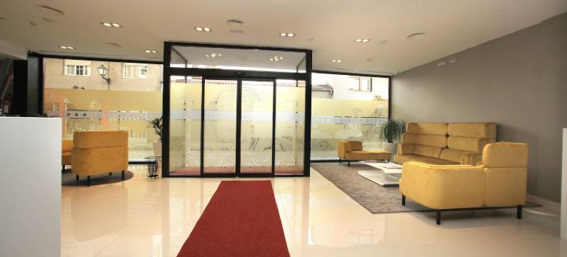 卡德纳尔酒店(Hotel Cardenal)图片