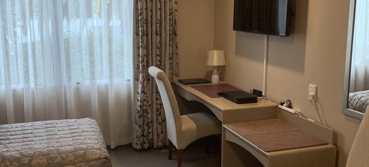 尔舒柯莱特武器汽车小屋(ASURE Camelot Arms Motor Lodge)图片