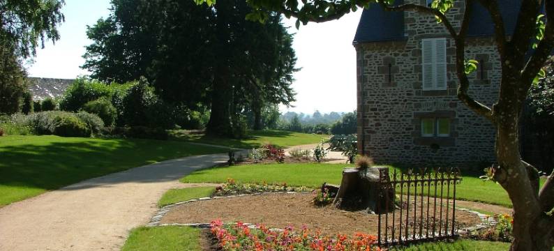 布尔格城堡酒店(Château du Bourg)图片
