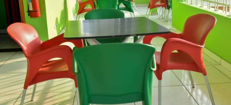 艾迪尼亚酒店(Hotel Edenia)图片