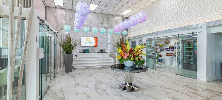 坦帕-布兰登品质酒店及会议中心(Quality Inn and Conference Center Tampa-Brandon)图片