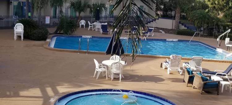 克拉丽奥酒店及套房-中央清水海滩(Clarion Inn & Suites Central Clearwater Beach)图片