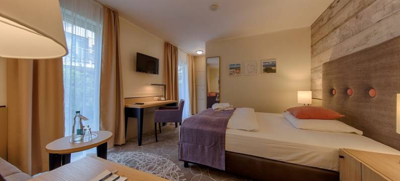 阿克马里斯斯特兰得利斯等吕根酒店(Aquamaris Strandresidenz Rügen)图片