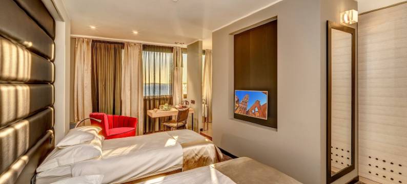 景观豪华客房酒店(The View Luxury Rooms)图片