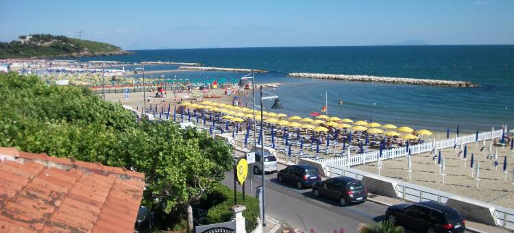 提兰诺酒店(Hotel Tirreno Formia)图片