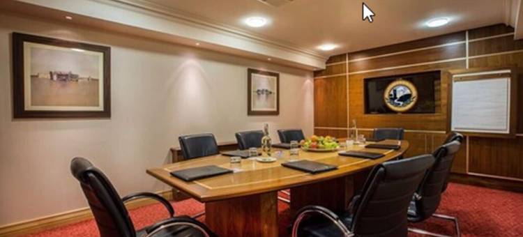 奈克斯布鲁科高尔夫度假酒店(Knightsbrook Hotel & Golf Resort)图片