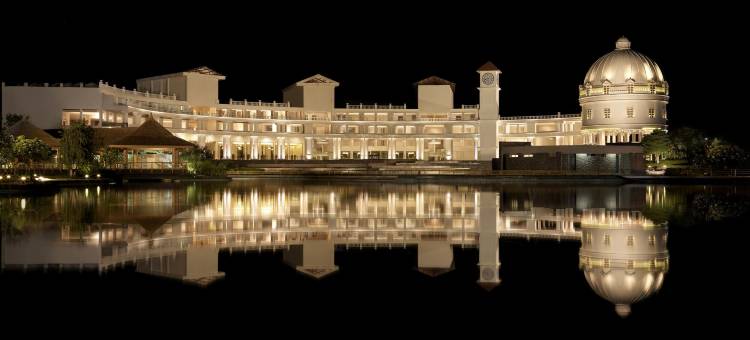 浦那万豪阿曼诺拉蕨草酒店(Amanora the Fern Pune, Series by Marriott)图片