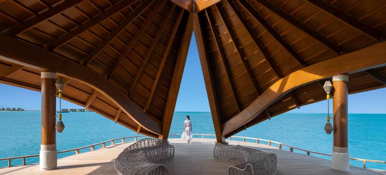盛泰乐马尔代夫中央至尊度假村(Centara Grand Lagoon Maldives)图片