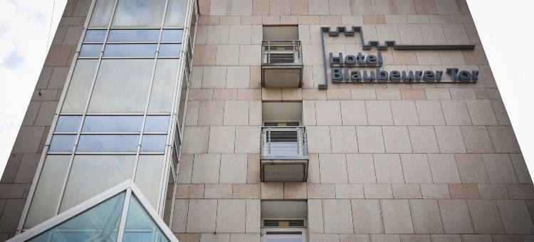 布劳贝瑞尔托酒店(Hotel Blaubeurer Tor)图片