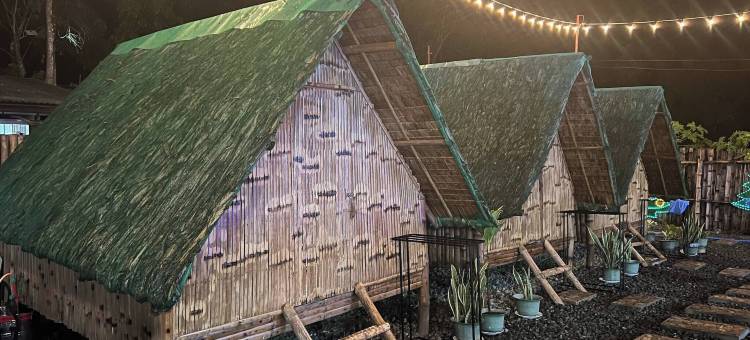 阿方索卡维特宁静的农舍度假屋 - 适合家庭度假(Serene Farmhouse Retreat in Alfonso, Cavite - Perfect for Family Getaways)图片