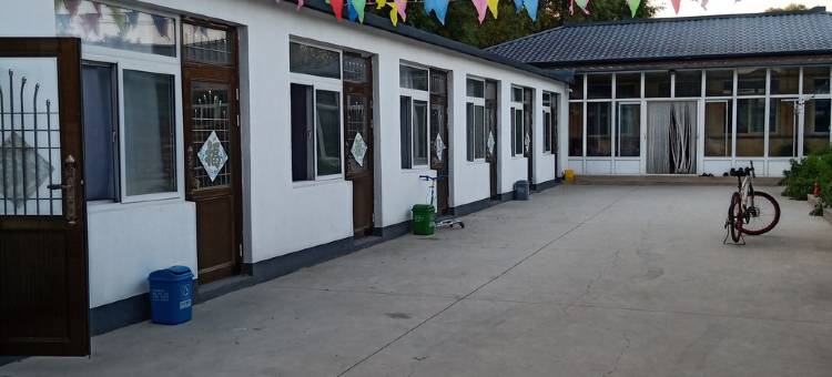 刘海艳特色民宿(鹤吉街1号分店)图片