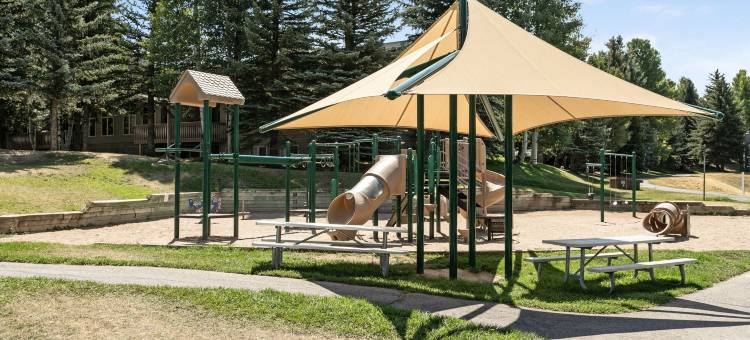 470 Homestead 单元 13 2 卧室联排别墅(470 Homestead Unit 13 2 Bedroom Townhouse)图片