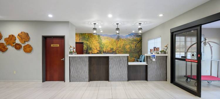 布罗肯鲍嗨威快捷酒店(HiWay Inn Express of Broken Bow)图片