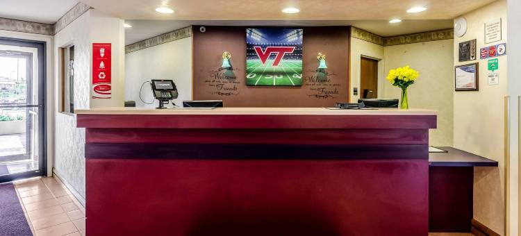 克里斯琴斯堡 - 黑堡 I-81 伊克诺旅馆(Econo Lodge Christiansburg-Blacksburg I-81)图片