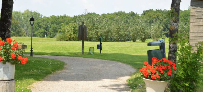 Villa in Les Forges with Golf Access图片