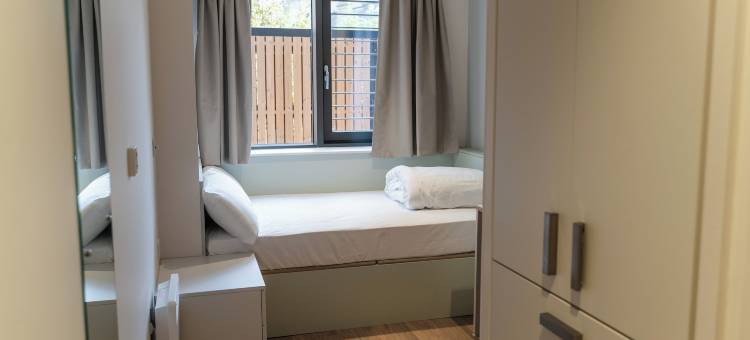 命运学生宿舍 - 伯内特点(Destiny Student - Burnet Point)图片