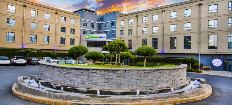 Holiday Inn Express 桑顿 - WOODMEAD(Holiday Inn Express SANDTON - WOODMEAD by IHG)图片