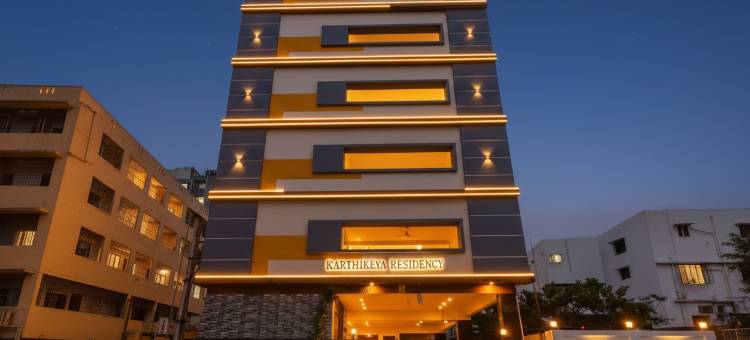 Fabhotel 卡尔蒂克耶公寓(FabHotel Karthikeya Residency - Tirupati Bus Stand - 900m)图片