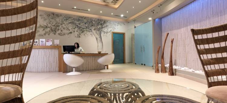 派洛特滨海度假酒店(Pilot Beach Resort)图片