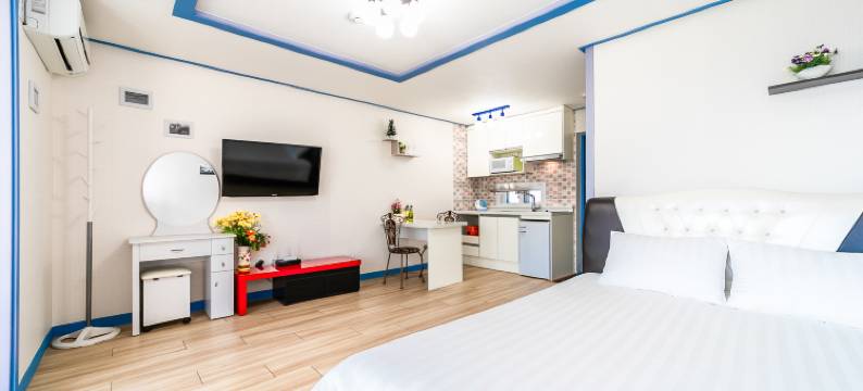 江华海明威旅馆(Ganghwa Hemingway Spa Pension)图片