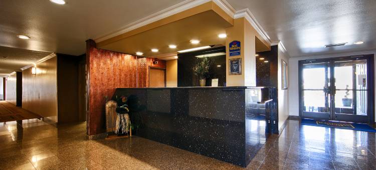 酋长贝斯特韦斯特酒店(Best Western Chieftain Inn)图片