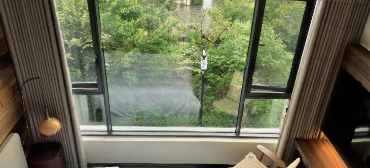 江畔阁酒店图片