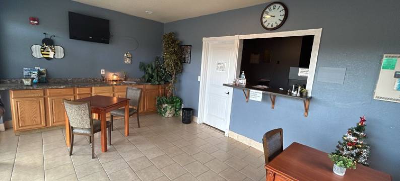 HiWay Inn Express Kiowa Hwy 69图片