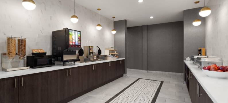 拉昆塔温德姆酒店套房，奥利夫布兰奇(La Quinta Inn & Suites by Wyndham Olive Branch)图片