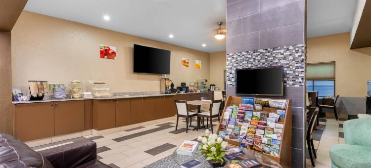 红狮酒店及套房蓝泉城(Red Lion Inn & Suites Blue Springs)图片