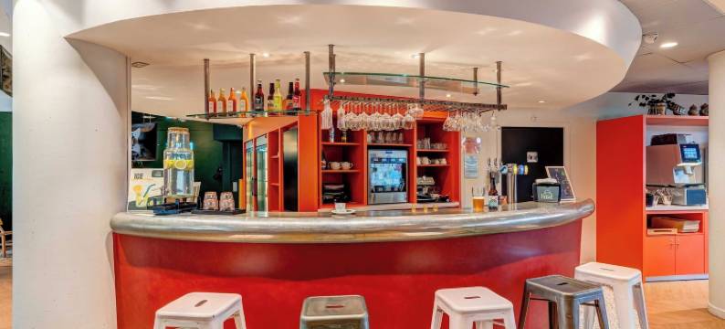 吕埃尔 - 马尔梅松火车站 B&B 酒店(B&B HOME Rueil-Malmaison Gare)图片