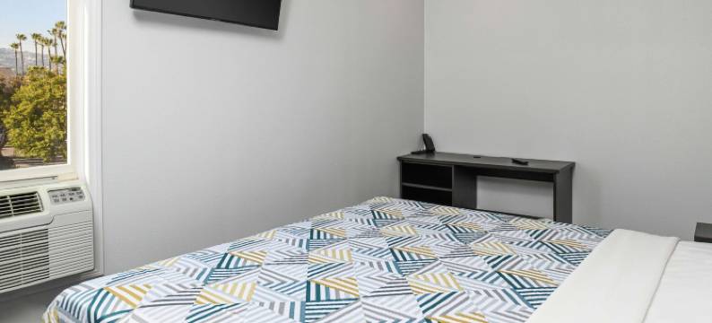 洛杉矶港摩托尔旅馆6号-圣佩德罗，CA(Motel 6 San Pedro, CA – Port of Los Angeles)图片