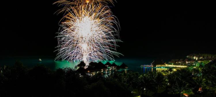 康莱德博拉博拉岛酒店(Conrad Bora Bora Nui)图片