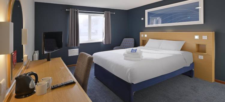 韦克菲尔德伍利北边M1旅客之家酒店(Travelodge Wakefield Woolley Edge M1 Northbound)图片