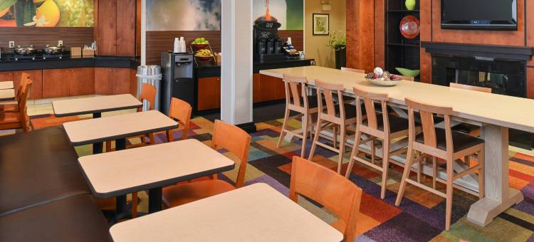 金斯兰万枫酒店及套房(Fairfield by Marriott Inn & Suites Kingsland)图片