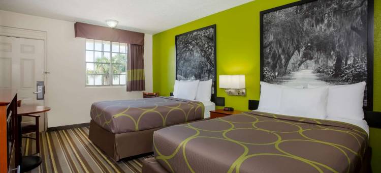 湖城速8酒店(Super 8 by Wyndham Lake City)图片