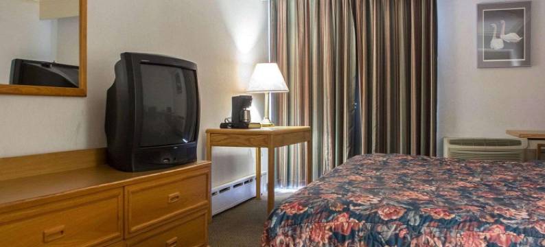 瀑布伊康旅馆(Econo Lodge by the Falls)图片