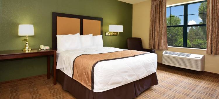 Extended Stay America 套房 - 坦帕 - 机场 - Spruce街(Extended Stay America Suites - Tampa - Airport - Spruce Street)图片